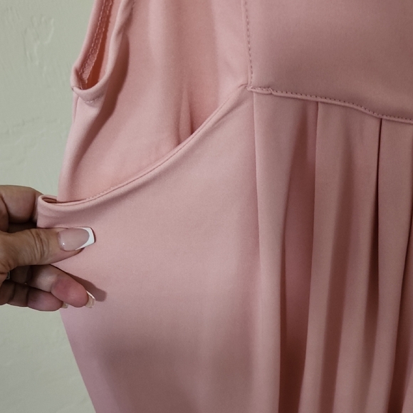 Chic Adorable Pink Women's Romper - Picture 3 of 4